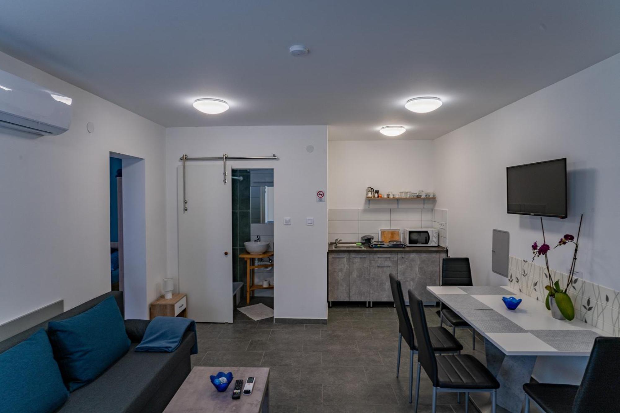 Forras Vendeghaz Maconka Apartament *