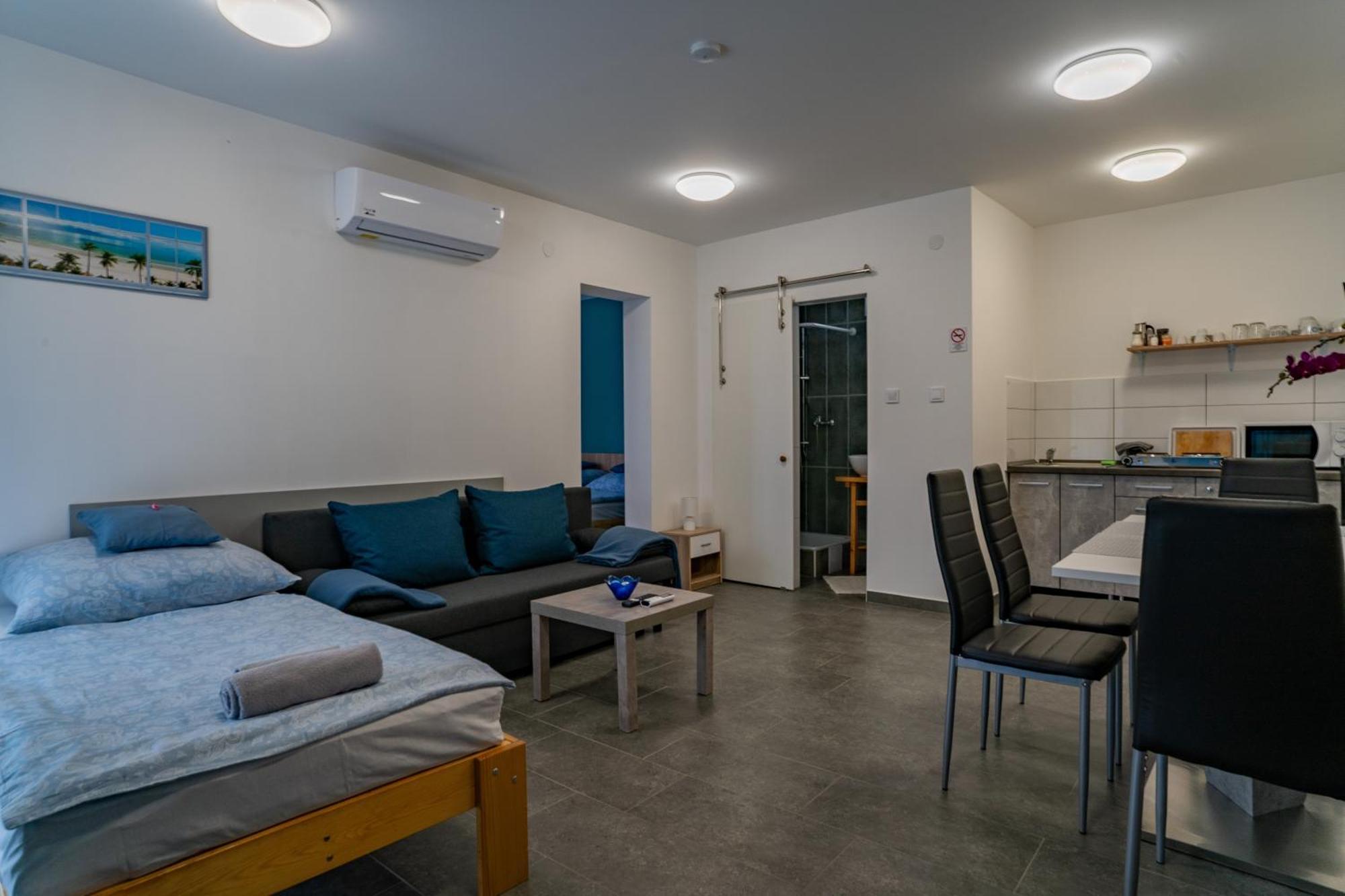 Forras Vendeghaz Maconka Apartament *